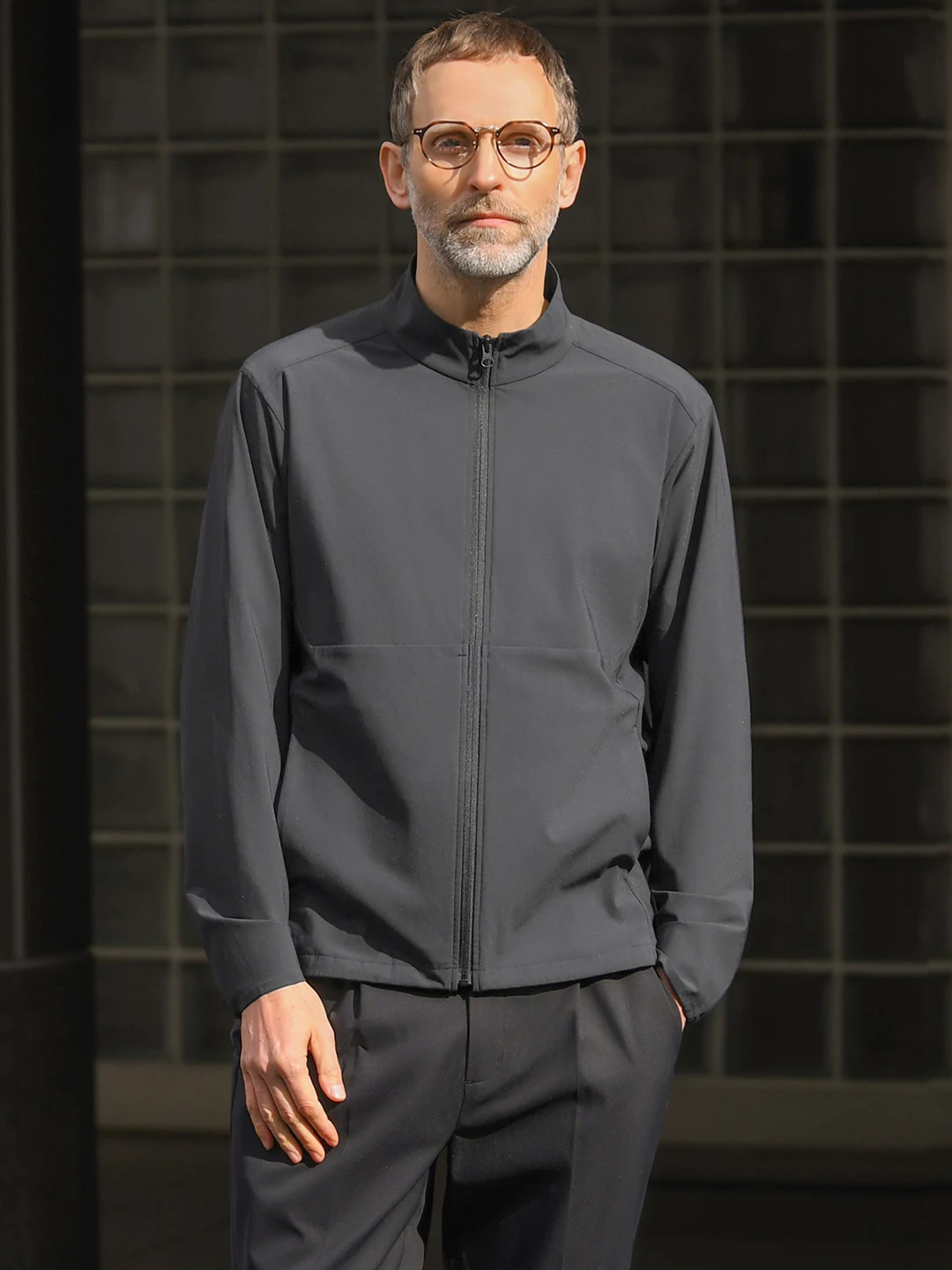 

Мужская демисезонная куртка для мужчин среднего возраста, тонкая, из полиэстера, ветрозащитная, с длинными рукавами, на молнии, цветная верхняя одежда