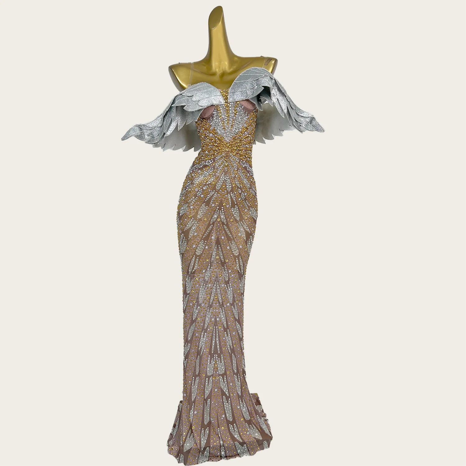 ชุดราตรีหรูหราแบบนางฟ้า ประดับคริสตัลระยิบระยับ ยาวกรอมพื้น สายเดี่ยว ดีไซน์ปีกนางฟ้า สำหรับงานปาร์ตี้หรืองานพรอม รุ่น Yuyi