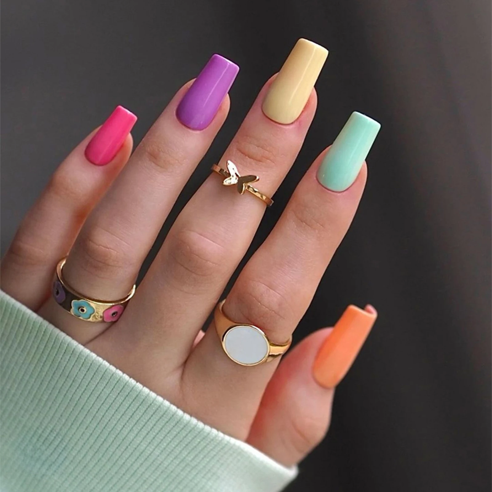 Solid Colorful Long Fake Nails Long Lasting Safe Material Waterproof False Nails for Hot Girl Dress Matching