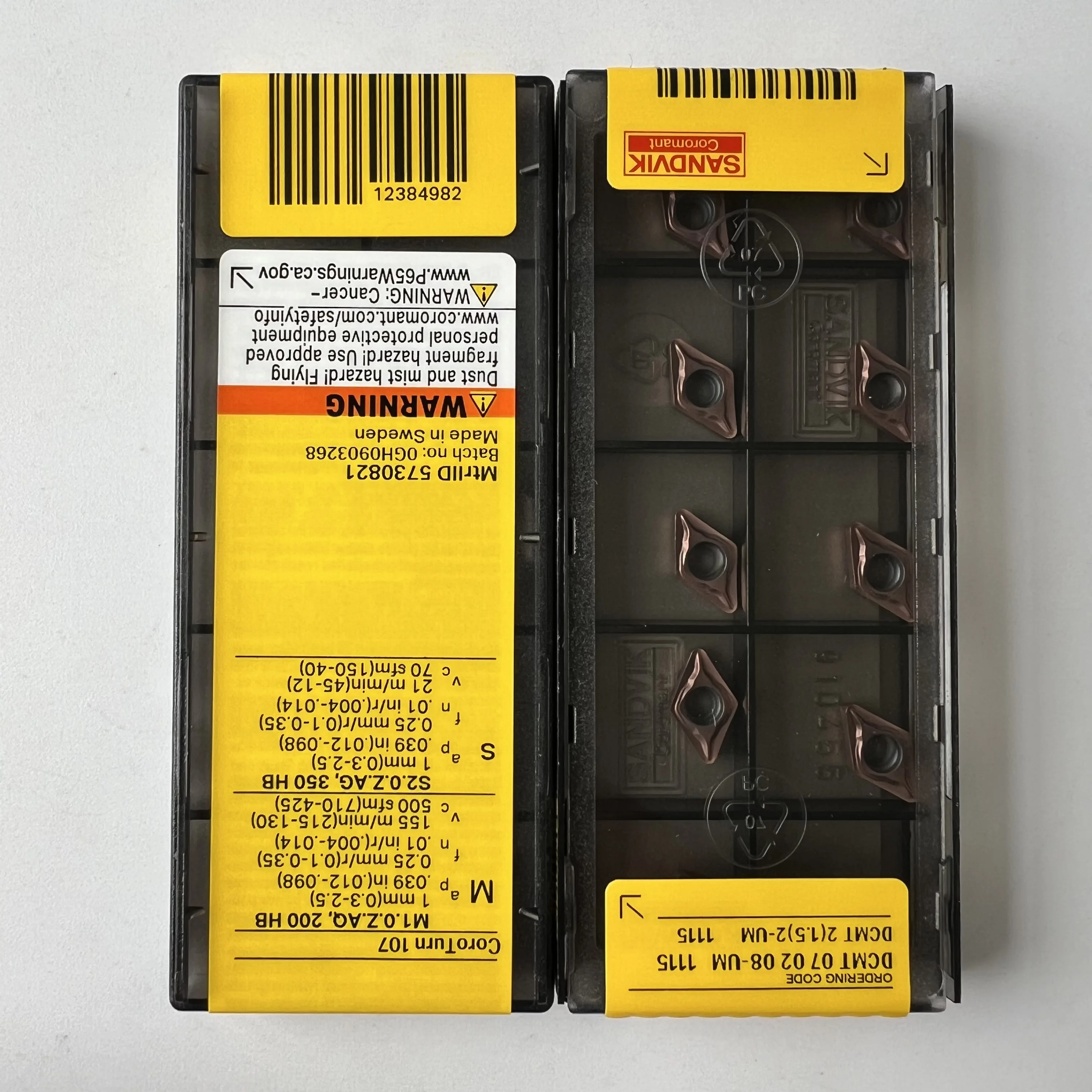 

CNC insert DCMT070208-UM 1115 1125 carbide cutting insert in stock