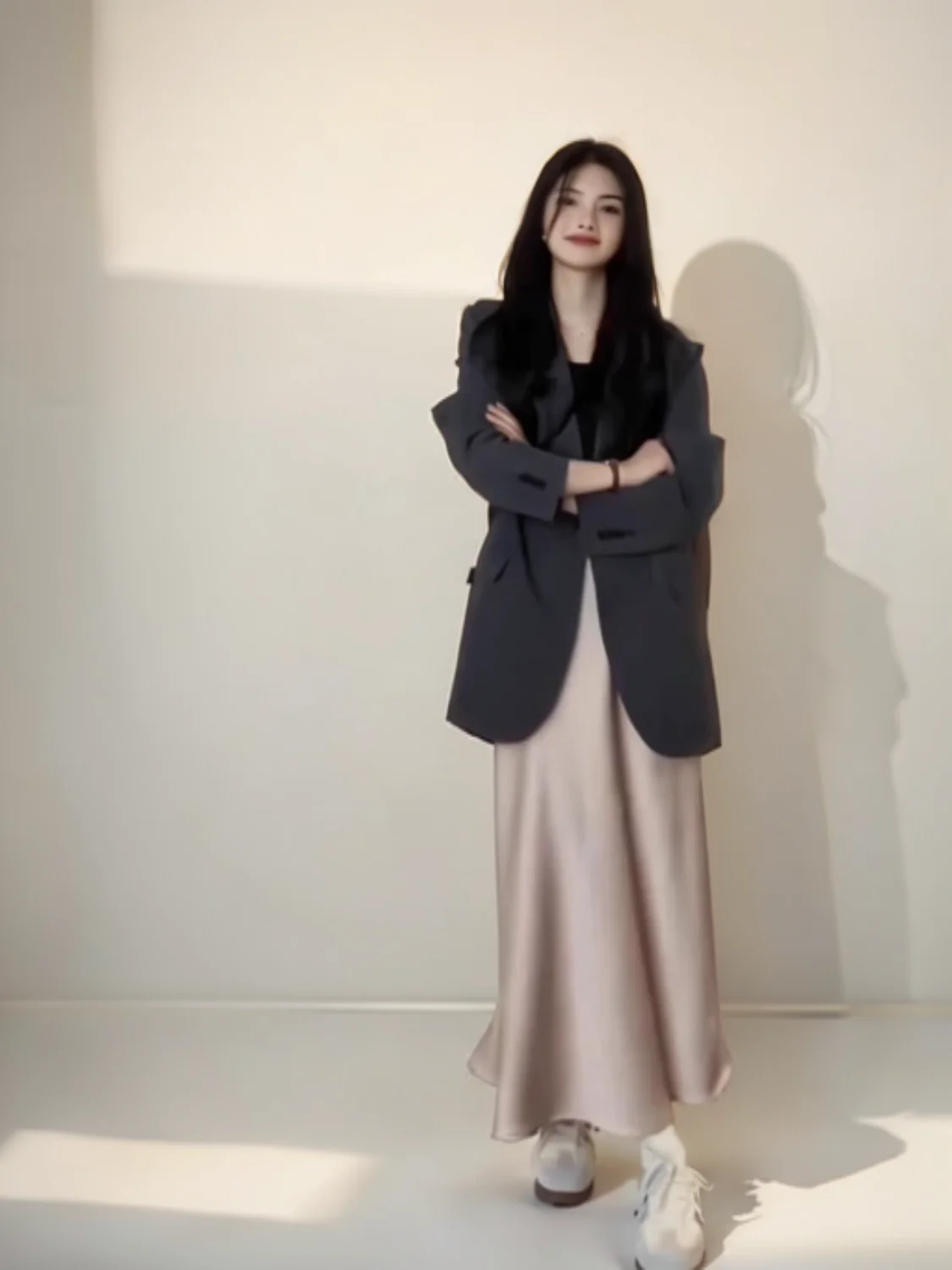 

Женский блейзер из хлопка с эффектом мерцания, свободного кроя, в стиле преппи, с металлической цепочкой на плече, минималистичный, бесшовный, дышащий, верхняя одежда