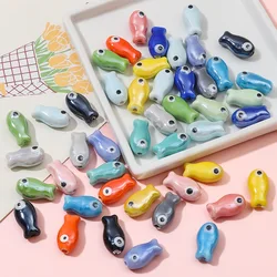 Cuentas de cerámica en forma de pez para fabricación de joyas, abalorios espaciadores sueltos de 11x19mm, accesorios de pulsera DIY, 10 piezas