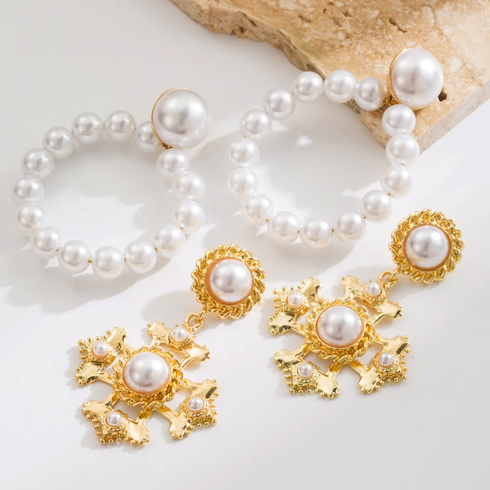 Medieval style pearl earrings, retro cross court style, light luxury, high-end sense of niche design, earrings