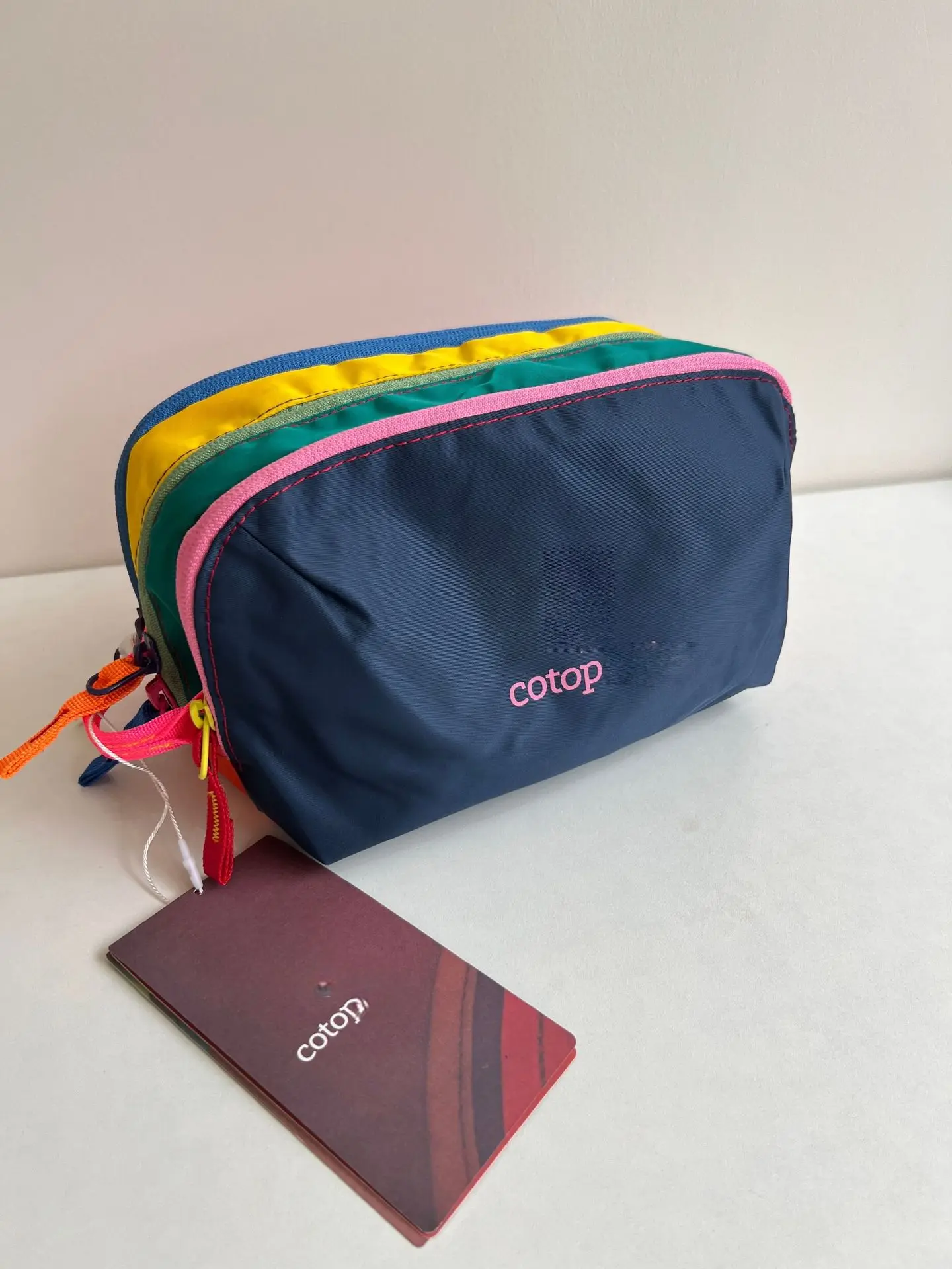 Dopamine Color Waterproof Portable Cosmetic Bag Multifunctional Travel Toiletry Bolsa De Maquillaje for Women Daily Outdoor