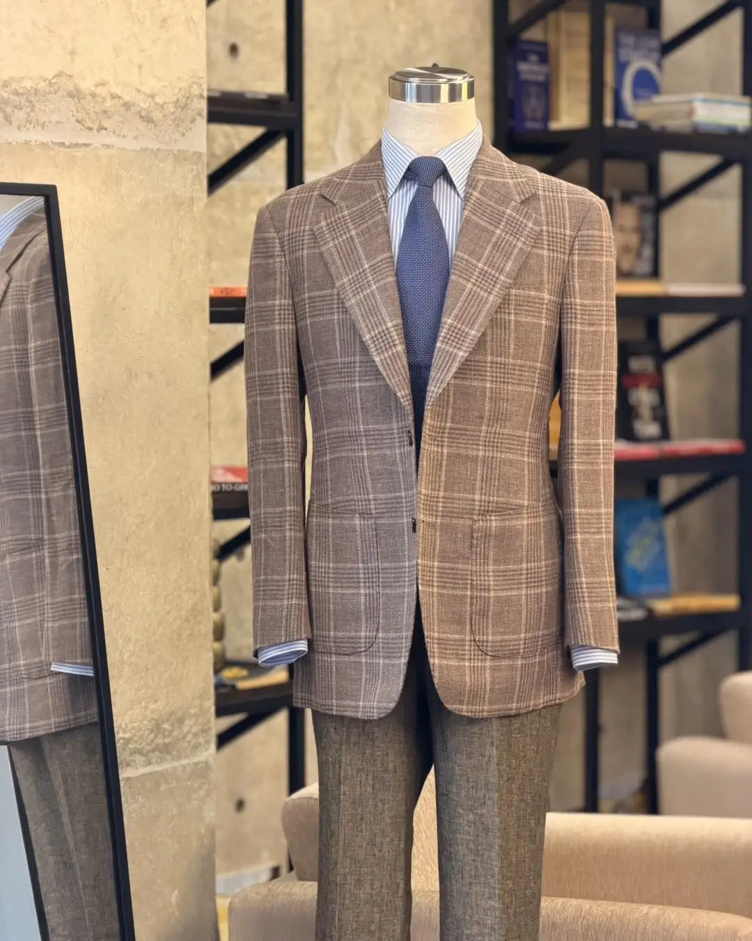 1 Piece Men Business Coat Fishion Line Plaid Notched Lapel Two Button Big Pocket Formal Jacket Customized Office Daily Blazer