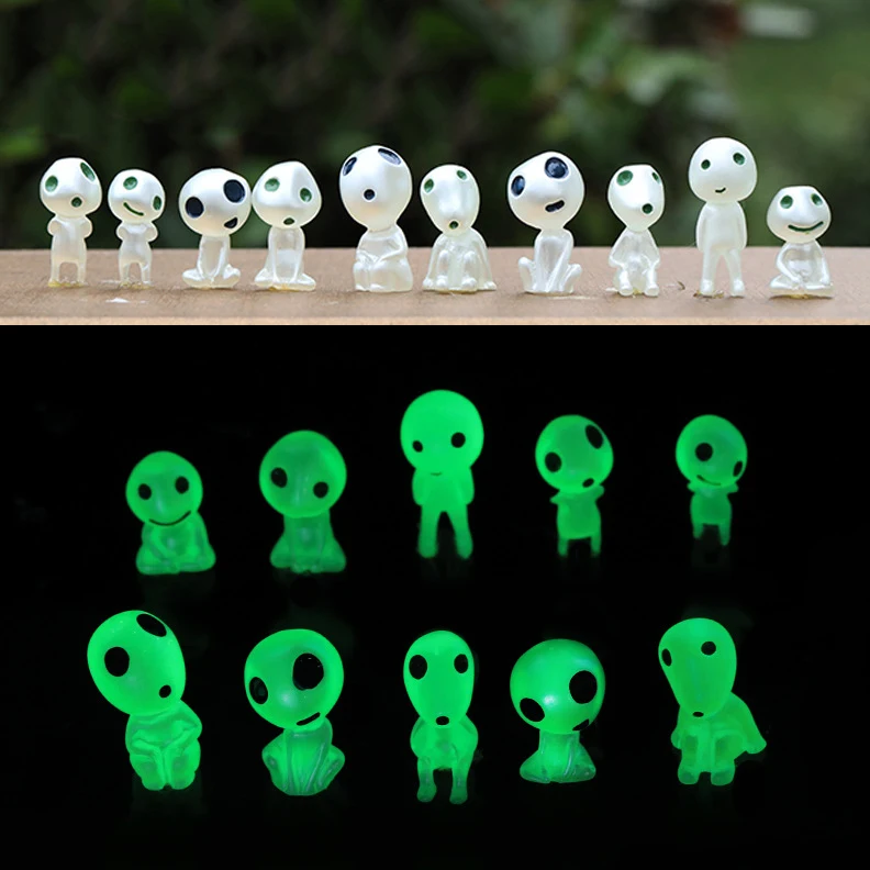 HOT SALE New Halloween Ghost Doll Resin Glow-in-the-dark Ornament Creative Glow-in-the-dark Aliens Desktop Small Ornaments