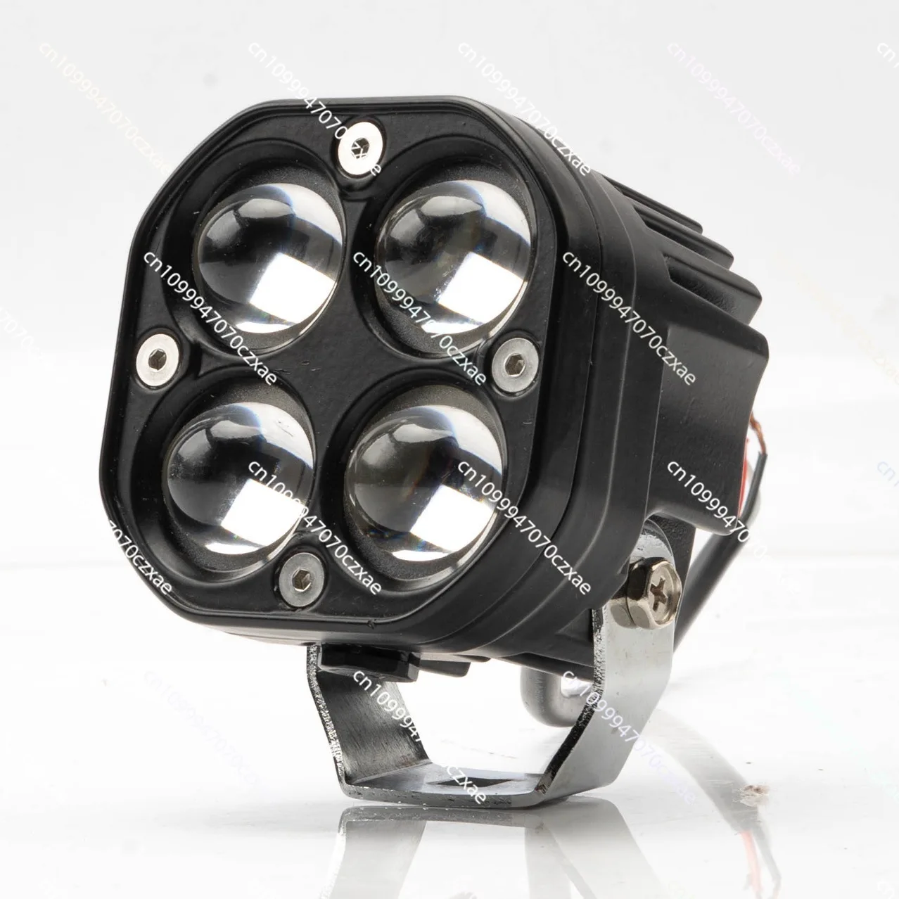 

Car Motorcycle Led Light Car, 30W Bright Square Auxiliary Light 4D Double Lens Spotlight
