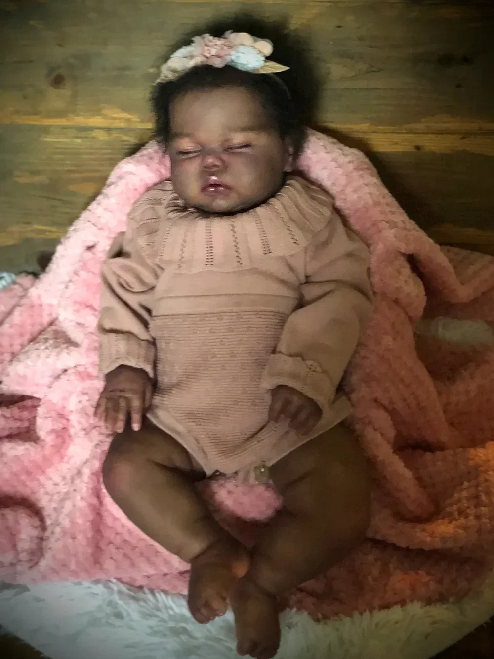 

SINO-BB Индивидуальные ограниченные поставки 25 дюймов Reborn Baby Pickle Волосы ручной работы в другом платье Африканский ребенок от художника