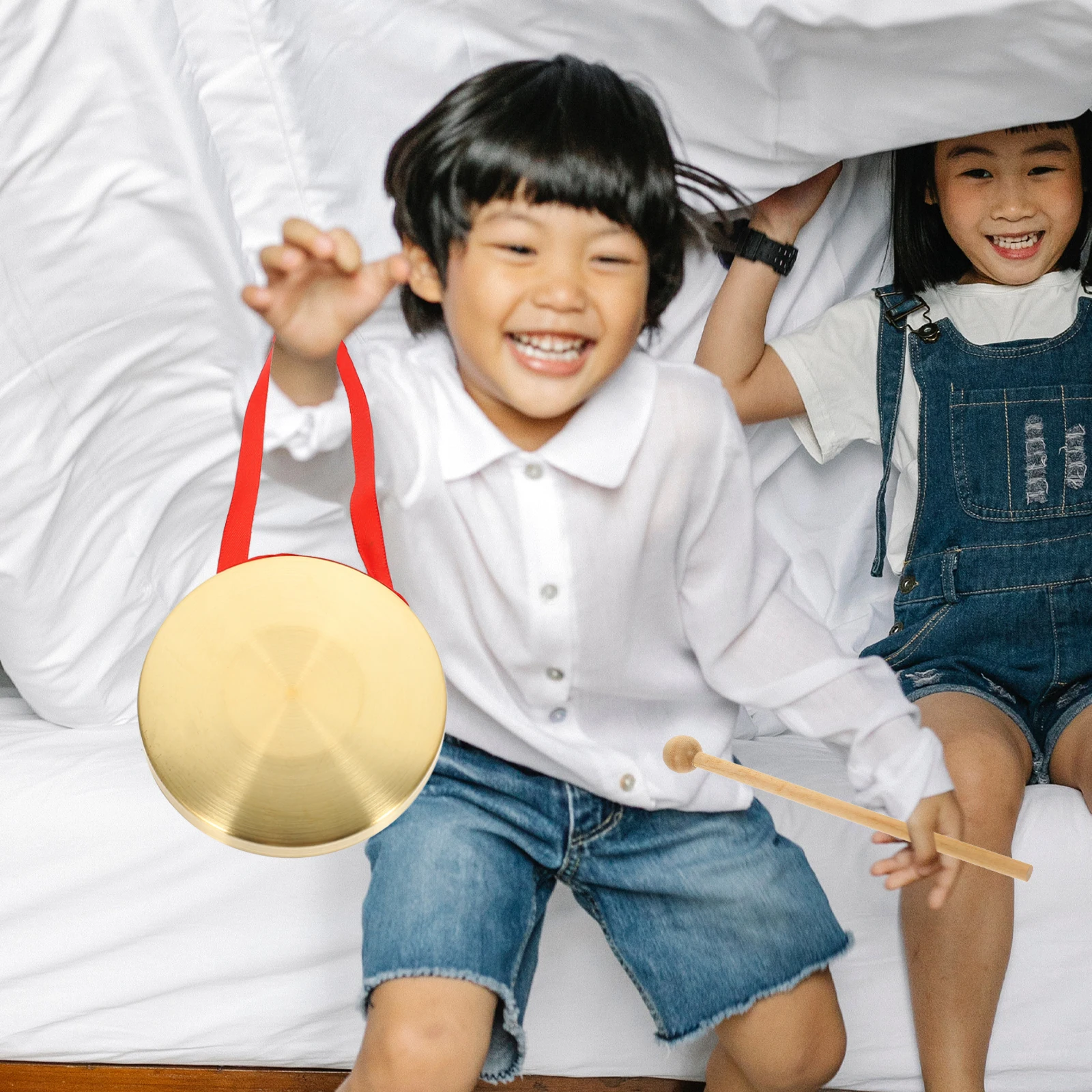 

1Set Mini Copper Gong Hand Gong Durable Practical Chinese Percussion Instrument for Company Opening Festival Party Basketball