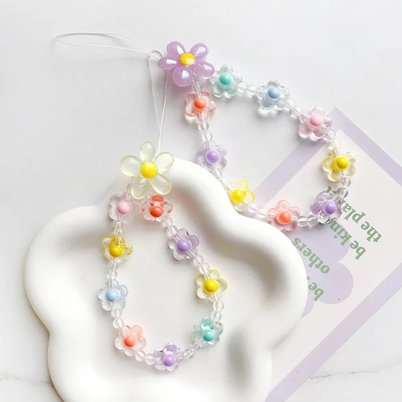 

2025 Japan and South Korea Popular Beaded Four-leaf Clover Bracelet Color Flower Mobile Phone Pendant