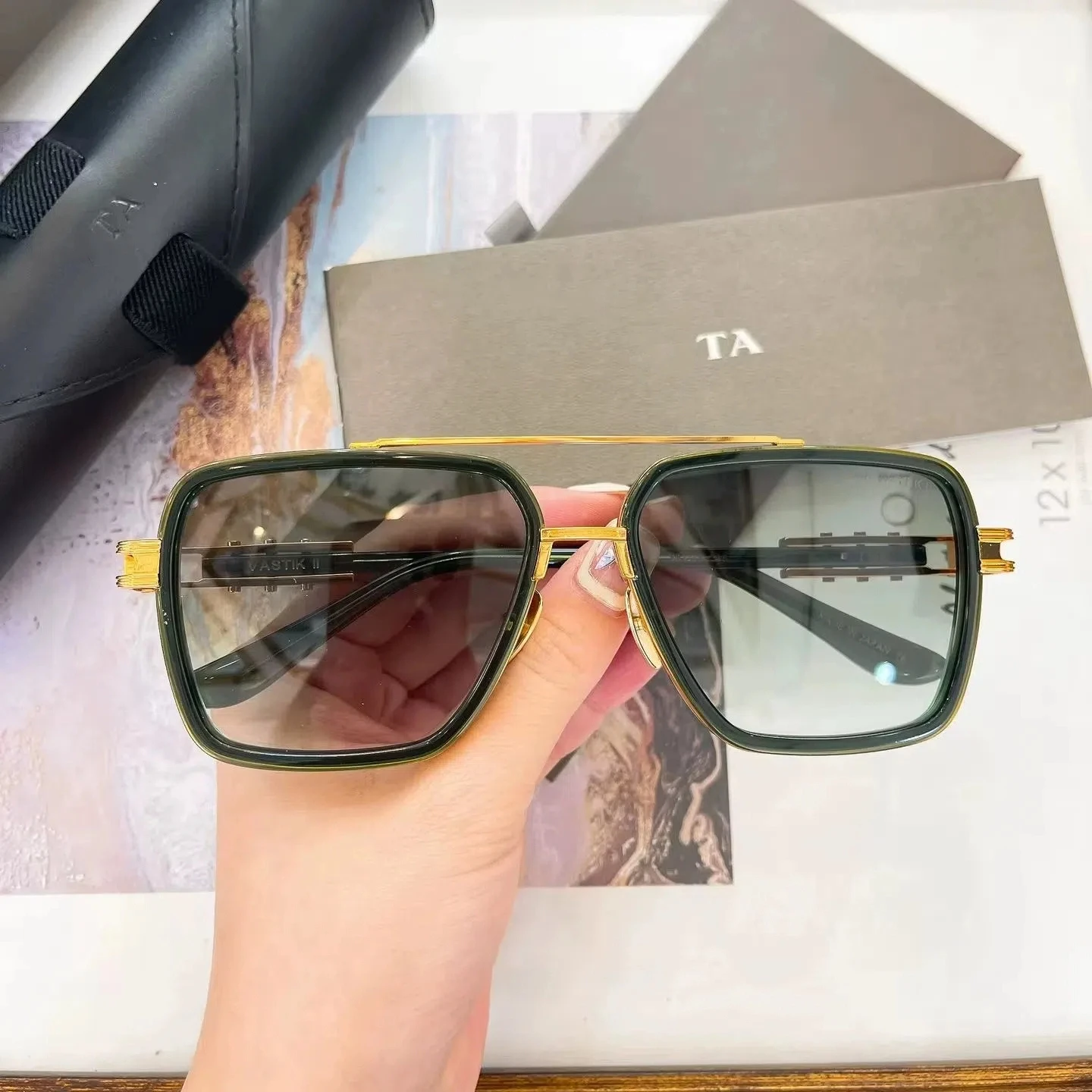 

New RETRODITA VASTIK II DTS442-A Leisure Stylish Womens Sunglasses Top Quality Square Acetate+Alloy Frame Men's Sun Glasses