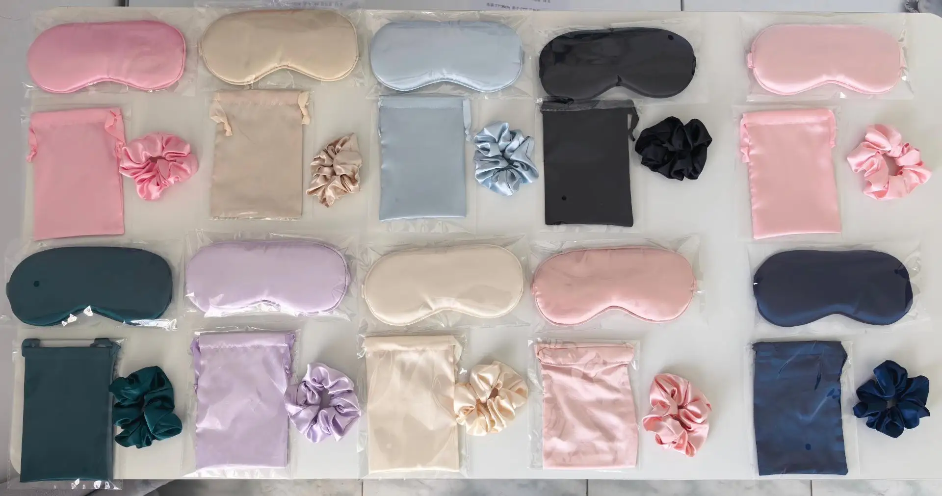 Souvenir silk satin eye mask cloth bag hair band three-piece set shading sleep mulberry silk ice silk eye protector