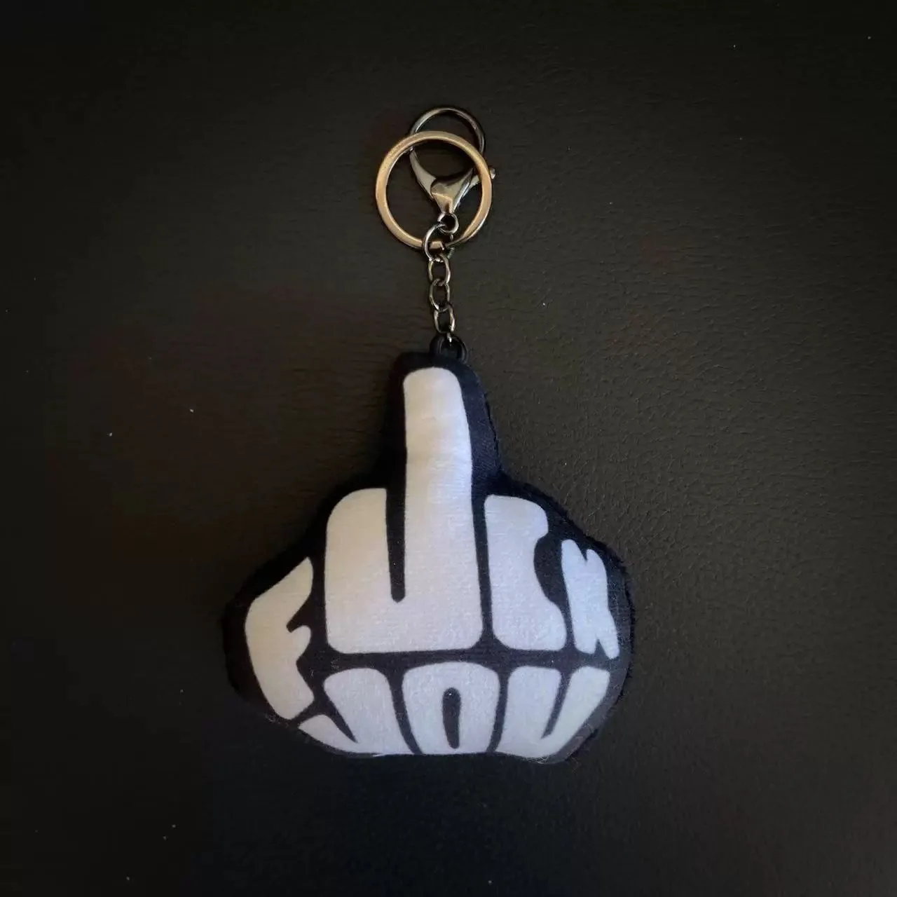 個性面白い小さなスケルトンピーチハートインターネット有名人キーホルダーコスプレかわいいパンクゴーストペンダント