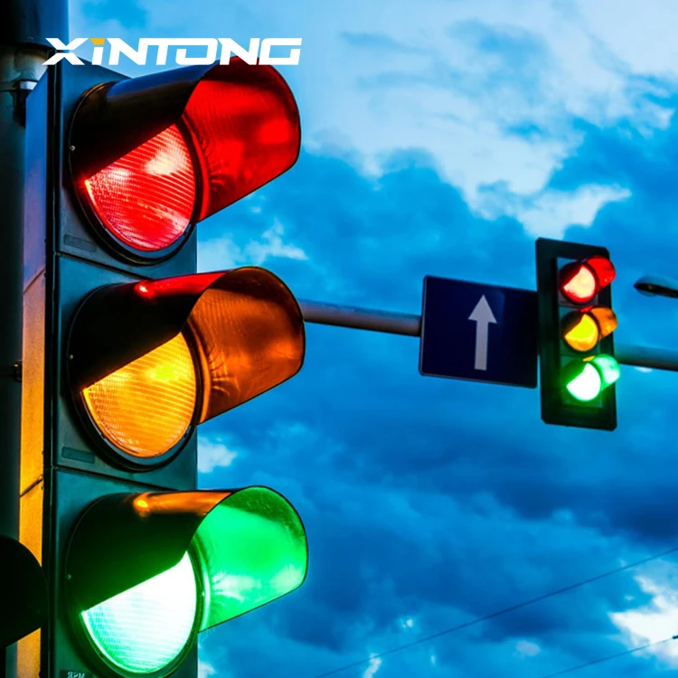 Xintong 200/300/400mm Intelligent LED Traffic Signal Light with Countdown Timer for Vehicle