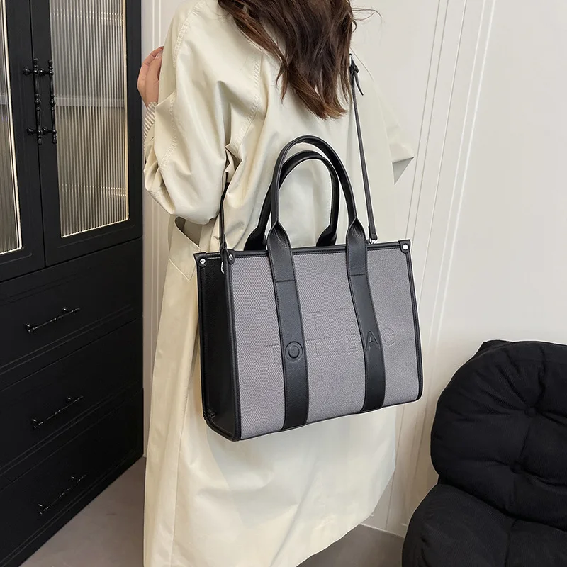 

Minimalist Tote Bag for Women Large Capacity Solid Color Shopper Bag with Letter Print Versatile Shoulder Crossbody Bag for Work