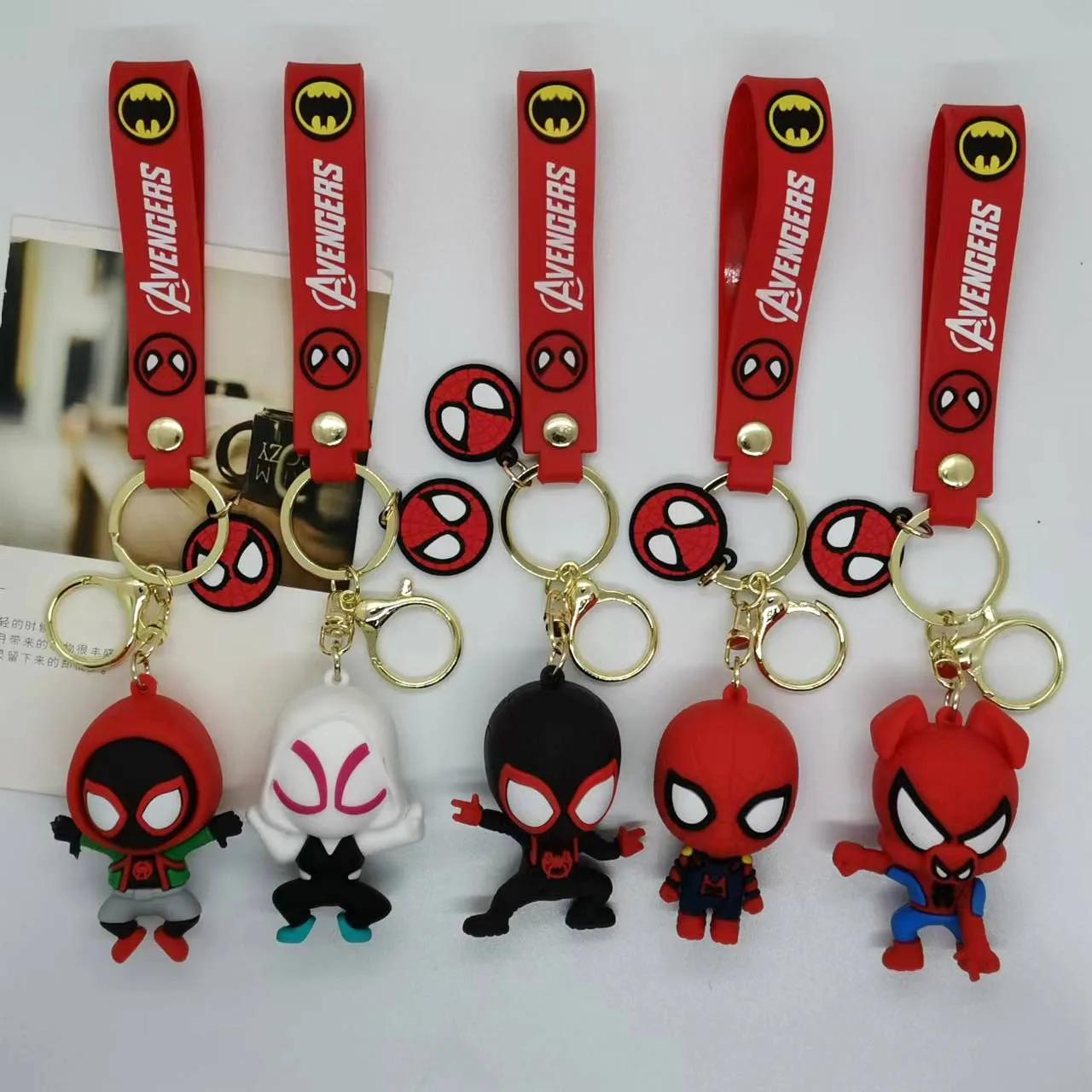 Chaveiro Criativo de Desenho Animado do Homem-Aranha, Pingente para Casal, Acessório para Bolsa e Carro, Presente para Amigos