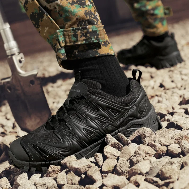 New Men Tactical Boot Combat Anti-Slip Brand Work Safety Shoes Breathable Special Force Army Boots Male Military Motorcycle Shoe