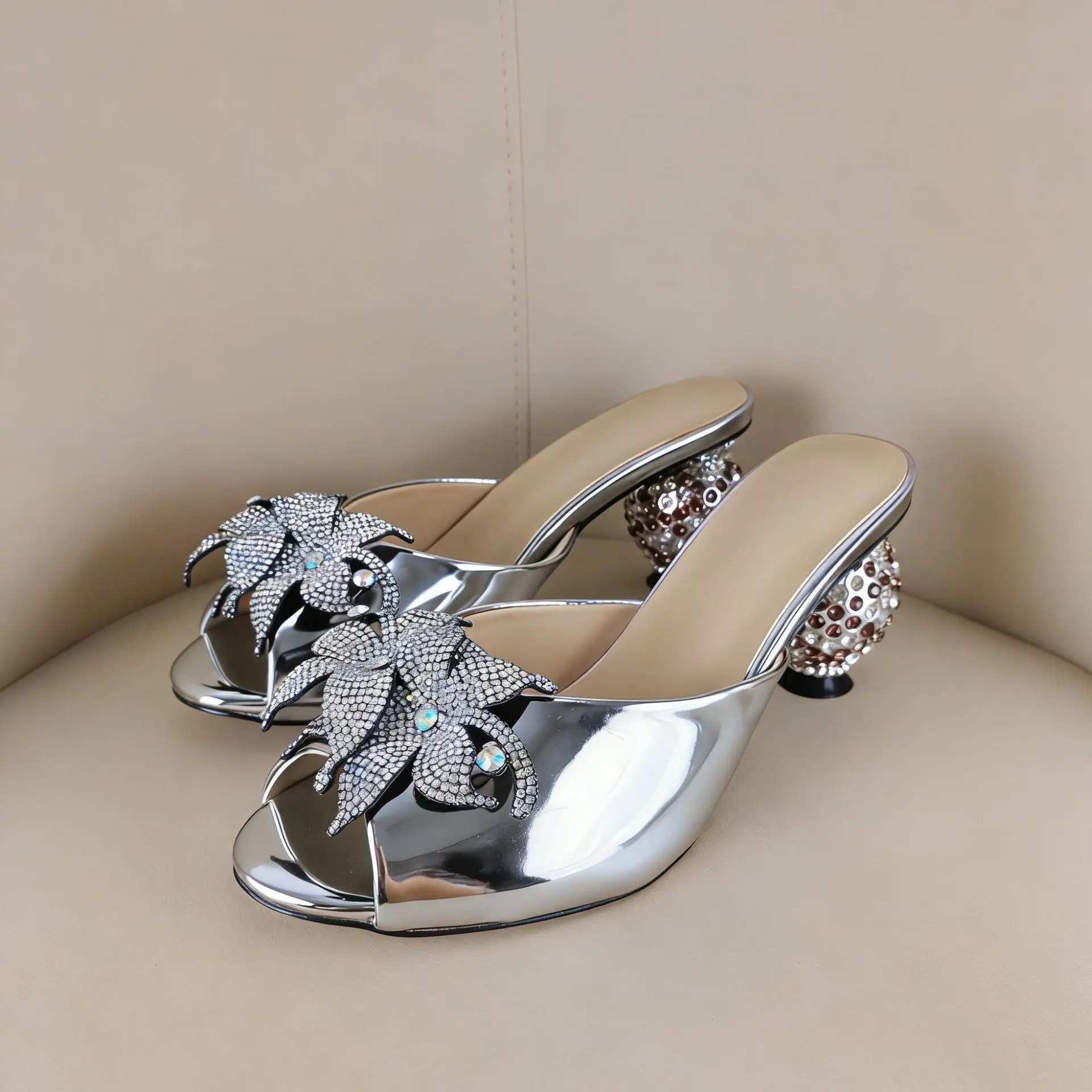 Women's Modern Slippers Rhinestone Flower Slippers Luxury Crystal Ball Heel Peep Toe Mules High Heel Summer Shallow Party Shoes