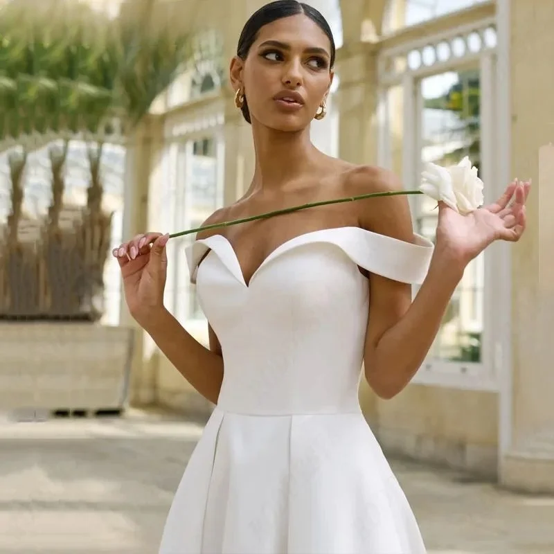 Simple Soft Satin Wedding Dresses Off Shoulder Elegant V-Neck Tea-Length robe de soirée Boho Bridal Party Custom Made