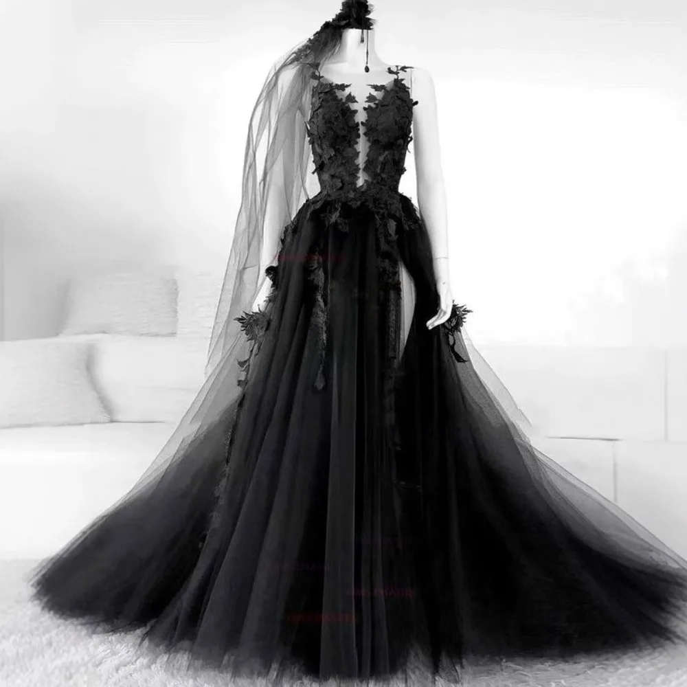 Sexy V-Neck Lace Embroidery Wedding Dress with Side Slit Backless Floor-Length Black Dress for Bride to Be Wedding Women Gown