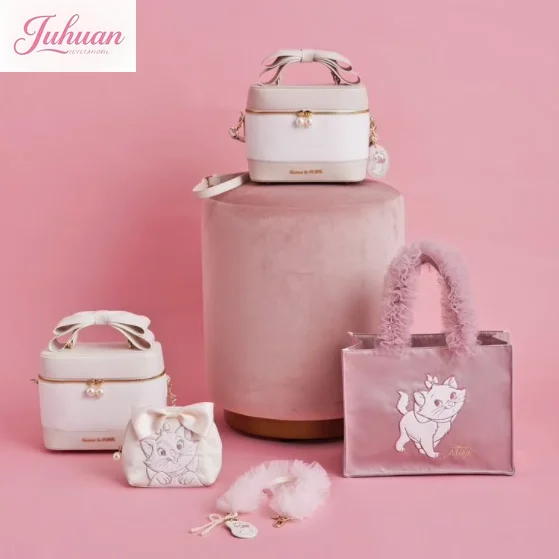 

Japanese New Fashion Versatile Bags Cartoon Cute Cat Satin Flower Pleated Handbag Women Shell Bow Shell Cosmetic Bags for Girl