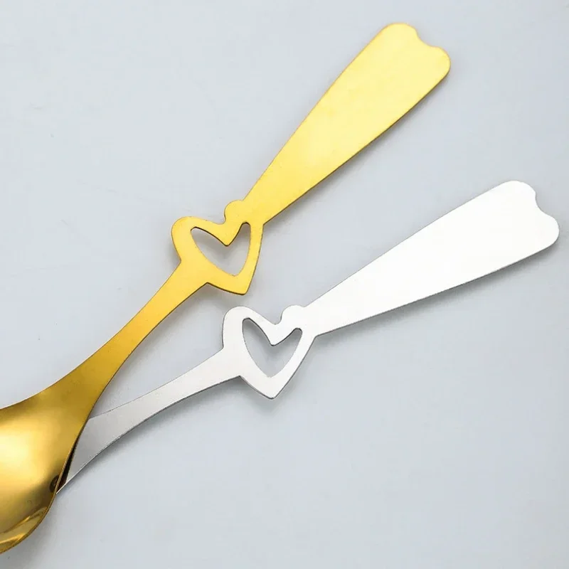 Xgnvpy Stainless Steel Hollow Heart-shaped Smiley Spoon Creative Cute Coffee Spoon Ice Cream Small Spoon Wedding Ceremony