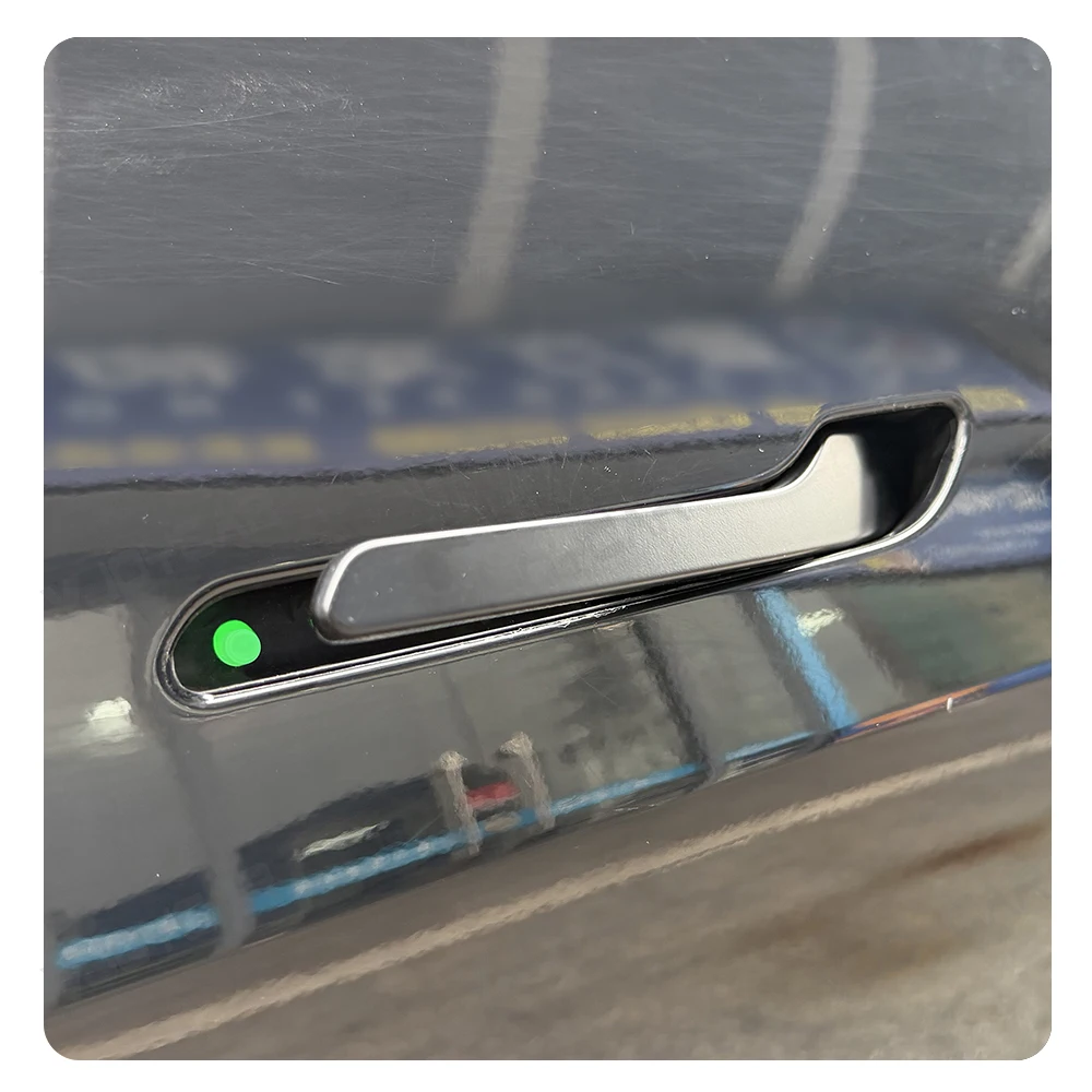 Neue Gen.2 OEM Chrom-Autotürgriffe für Tesla Model YL 3 Y Neu 3 Y Juniper Farbiger LED-Willkommensmodus Multi-Kontakt-Aufklappfunktion – Detail 16
