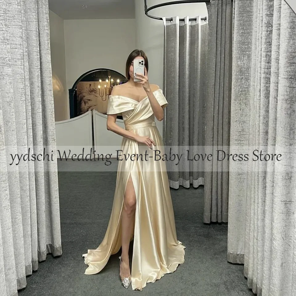 Abito da ballo rosso semplice personalizzato 2025 con spalle scoperte Appliques Abito da sera elegante con scollo a cuore pieghettato Abiti da gala