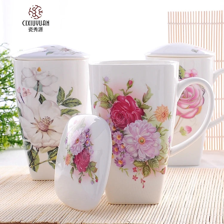 700ML, Real Bone China Tumblers with Lid, Taza Cafe Funny Mug, Cute Big Coffee Cups Floral Painint, Ceramic Cup Perfect Gift