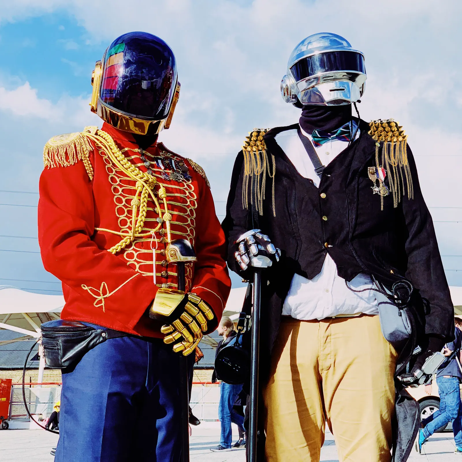 

2pcs Shoulder Board Badge Tassel Epaulets Alloy Nickel Free Corrosion Resistant Fashion Costume Accessory Retro Punk Fringe