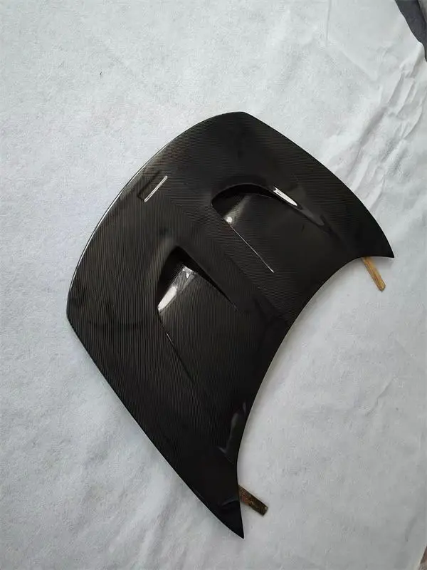 

Suitable for McLaren 650S retrofit upgrade body kit P1 style carbon fiber engine hood engine cover