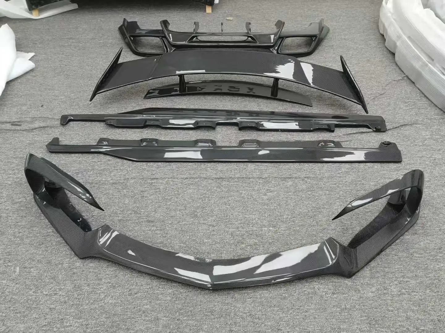 RZ Style Carbon Fiber Body Kit For AMGS GT GTS GTC 2018-2023 Front Lip Rear Diffuser Side Skirts Rear Spoiler