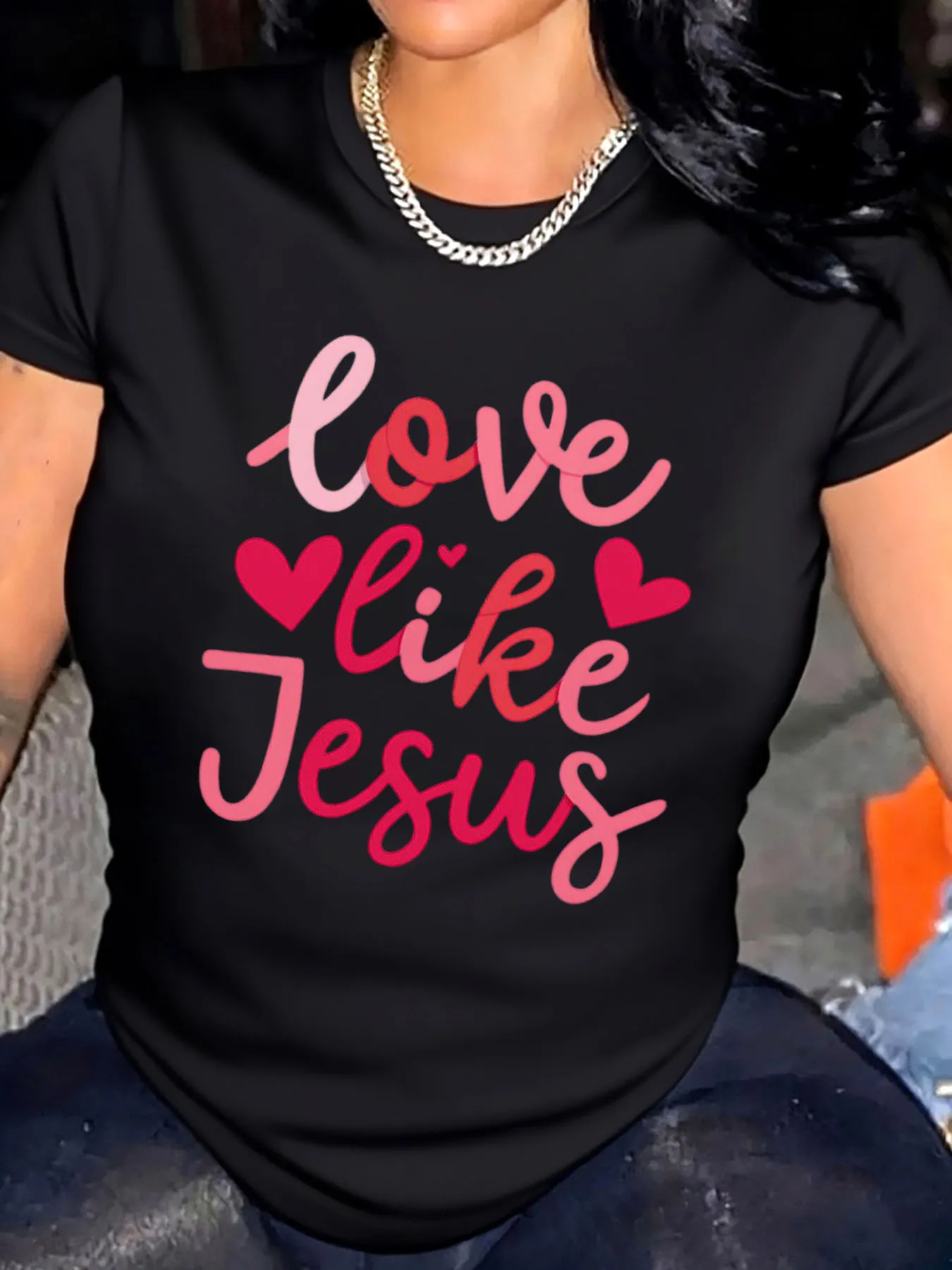 Camiseta de talla grande para mujer, ropa para exteriores con estampado de corazón de San Valentín, amor como Jesús