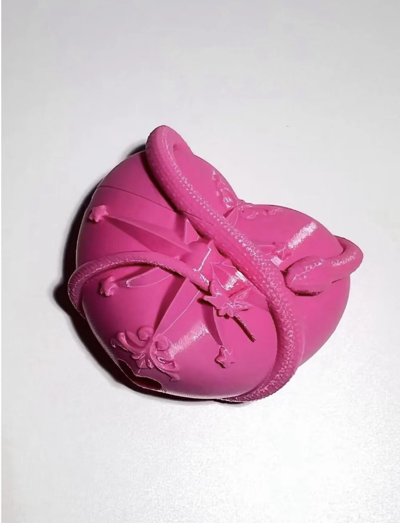 

Alien snake-shaped earphone case, suitable for AirPods series, original 3D printed design.