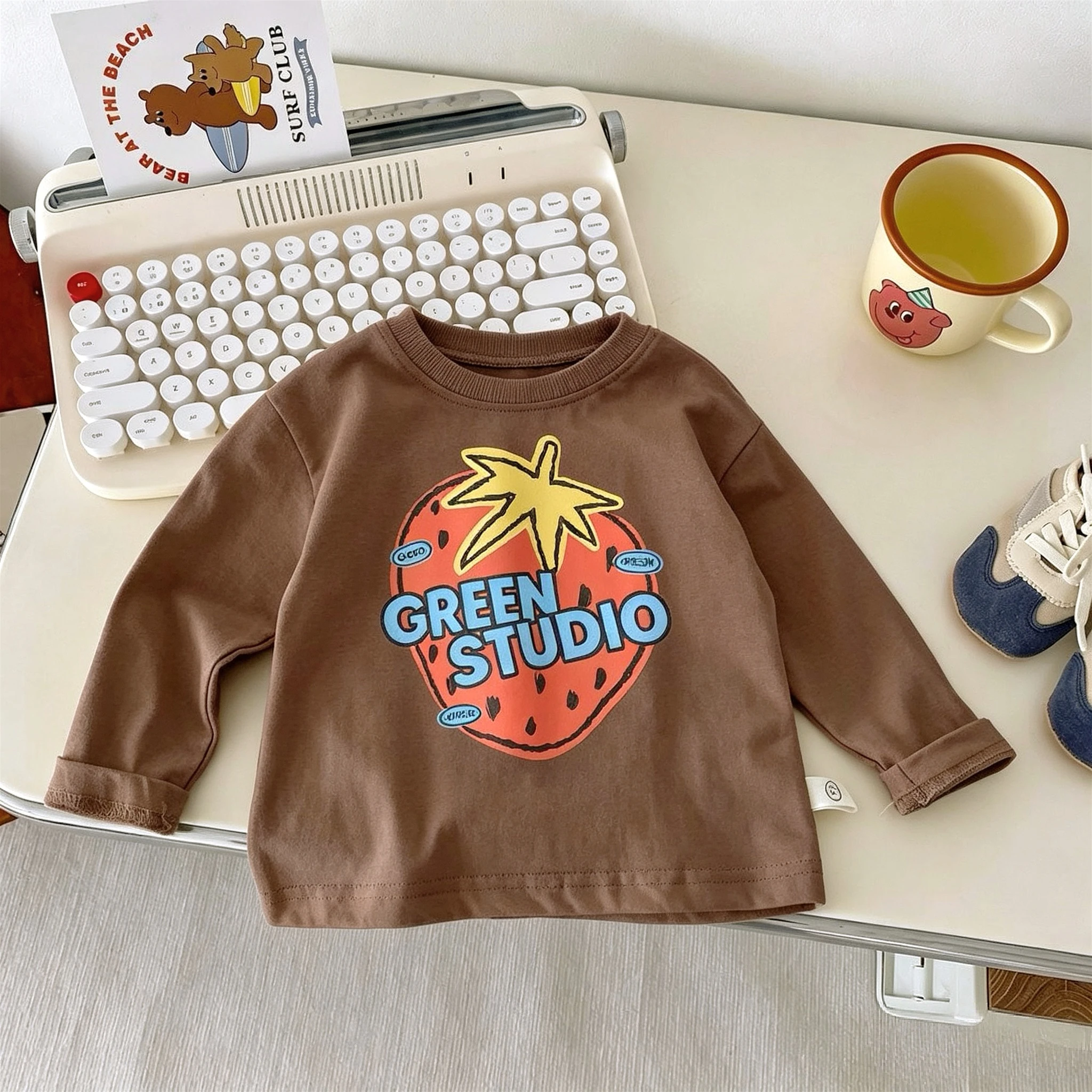 おしゃれな子供服。プリント柄のカジュアルなトップス。長袖Tシ - Baby Clothing Boutique のレビューと価格