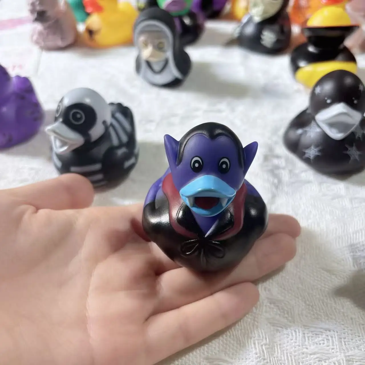 6/12/24 Uds patos de goma de Halloween, paquete de rol de Halloween de patos de goma, pato de goma de calabaza, divertidos juguetes de goma para niños