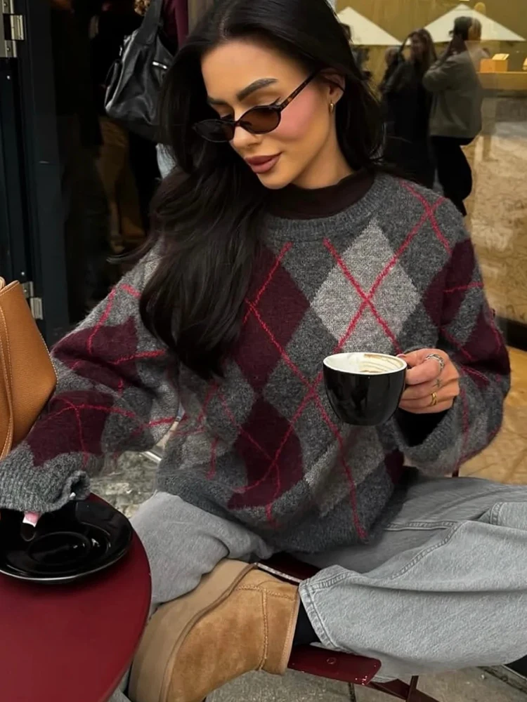 

Новый женский клетчатый жаккардовый вязаный пуловер, свитер, женские свободные свитера с круглым вырезом и длинными рукавами, уличные универсальные свитера