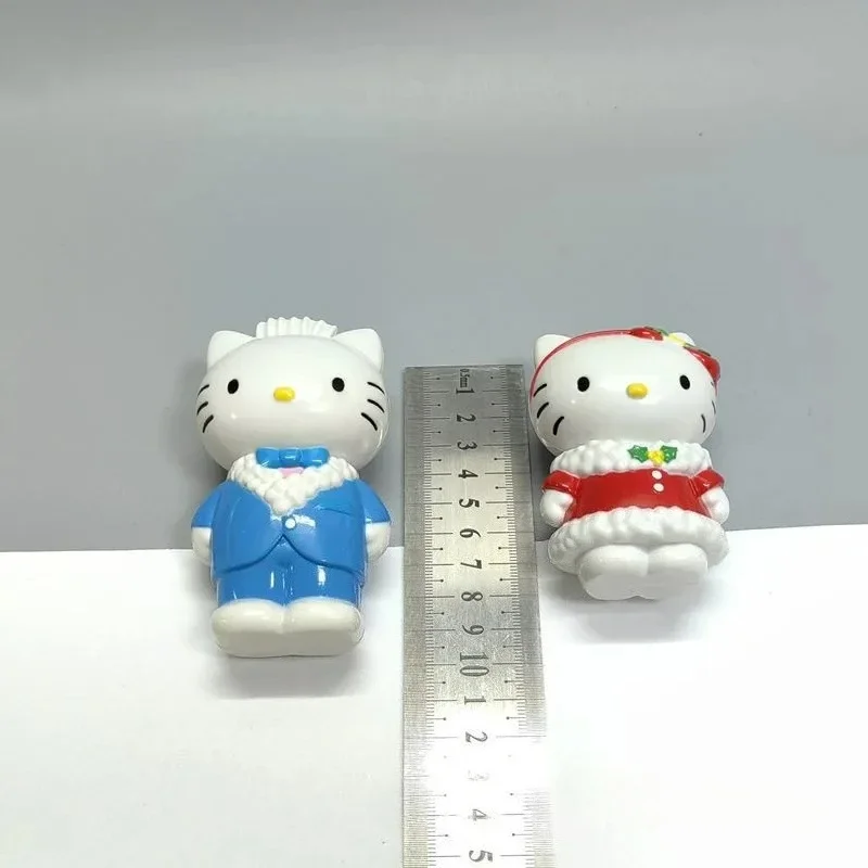 อะนิเมะเฮลโลคิตตี้คริสต์มาสสไตล์คู่การ์ตูนรูปต่อพ่วงเดสก์ท็อปเครื่องประดับของเล่นตกแต่งของขวัญวันเกิด