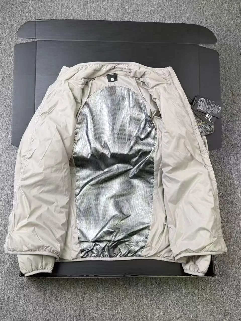 Lightweight Cotton Jacket Men's Autumn Winter Outdoor Casual Style Zipper Pocket Warm Nylon Fabric Thin Model Exclusive Onlin...