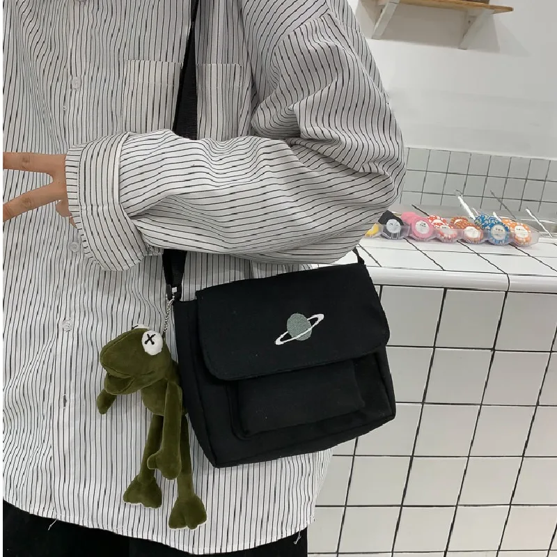 Stylish Lightweight Crossbody Handbag - Solid Color, Adjustable Strap, Secure Zipper