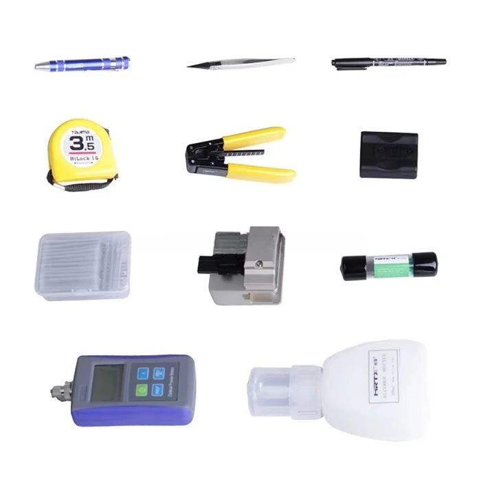 NSK-053 Набор инструментов для зачистки и сварки оптоволоконного кабеля включает в себя зажимы и корпусы проводов.