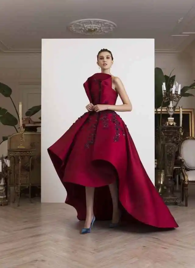 Abito da sera di lusso A-Line con applicazioni in pizzo Abito da corte lungo fino al pavimento in raso Abito taglie forti Vestido De Noite personalizzato