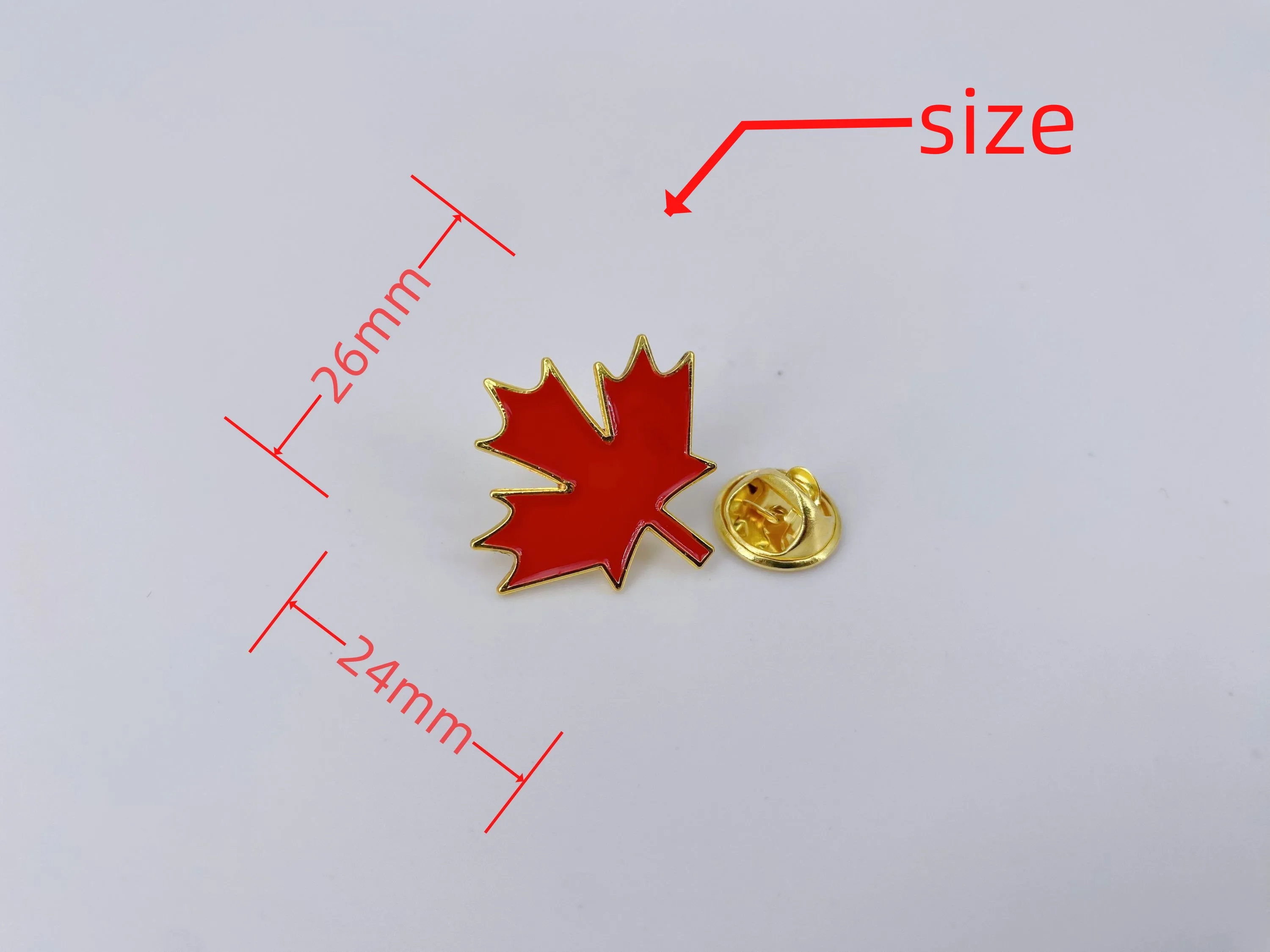دبابيس مابل دبابيس أوراق المينا شارات طية صدر السترة لحقيبة الملابس الخريفية على ظهره ديكورات المجوهرات