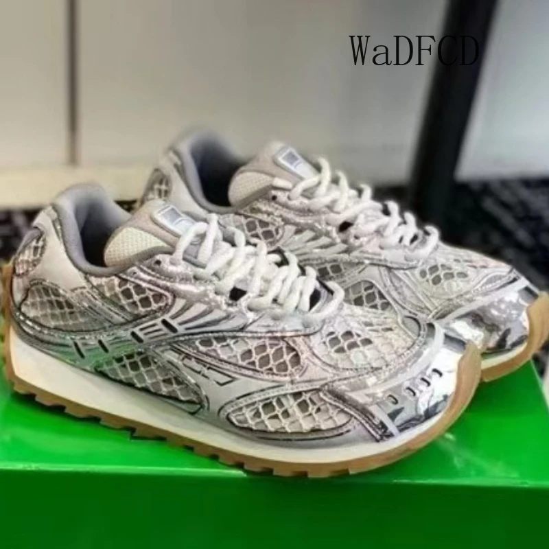 Zapatilla de deporte informal de talla grande 45 46 para hombre y mujer, zapatos para correr Retro de diseñador, zapatos de gimnasio con plataforma aumentada de altura de malla de cuero de moda