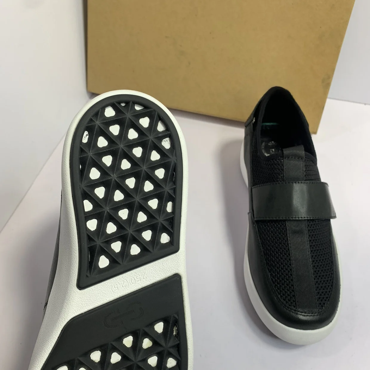 Sapatos masculinos de couro genuíno da marca Sundance, respiráveis, ultra leves, com aumento de altura, casuais, esportivos, ...