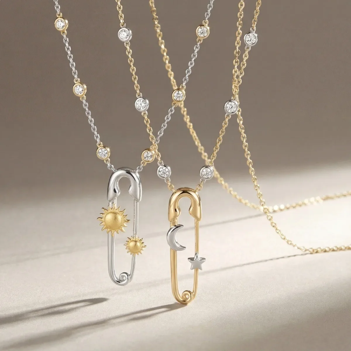 Cross-Border Fashionable Pin Shape Necklace Silver Gold Chain Set with Diamond Simple Design Popular Lockbone Chain Jewelry
