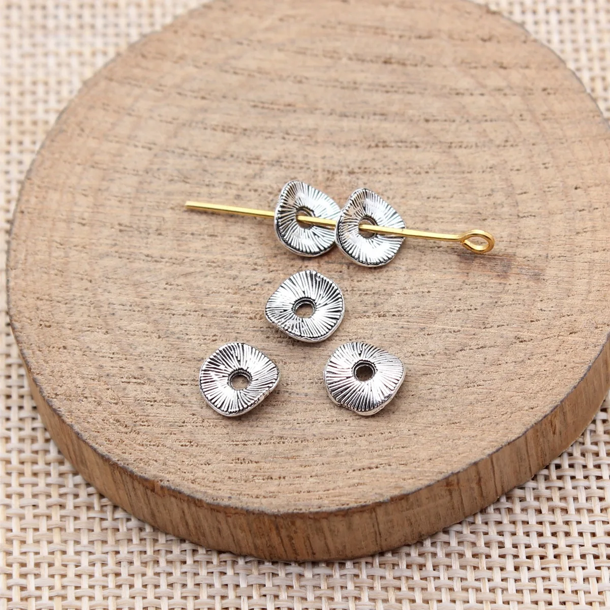 40Pcs Simple Wire Drawing Irregular Round Spacers 7.5mm Antique Crafts Tibetan Silver Thin Beads Separation DIY Jewelry Making
