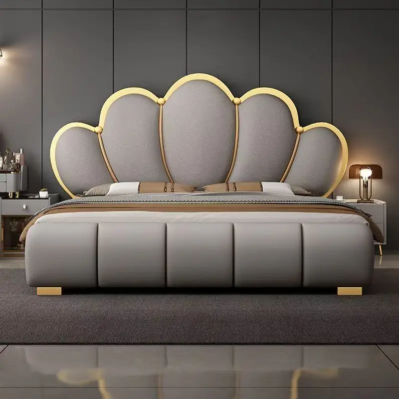 

！@2025 Modern Luxury King-Size Bed with Adjustable Wooden Frame Upholstered Soft Leather Cover Bed Frame With Storage Box