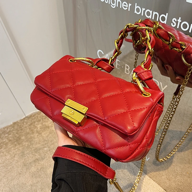 Fashion Plaid Simple Red Small Square Bag High-End Texture Women 2023 New Popular Chain Crossbody Bag Design Sense Shoulder Bag