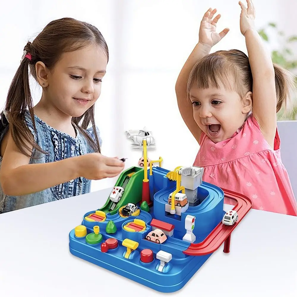 Modelo de carro ferroviário de corrida vermelho e azul, plástico, interação pai-filho, desafio, aventura, brinquedo, inércia, costa